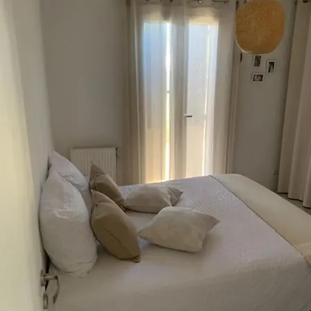 Сasa de vacaciones Maison Avec Jardin Proche Avignon 2